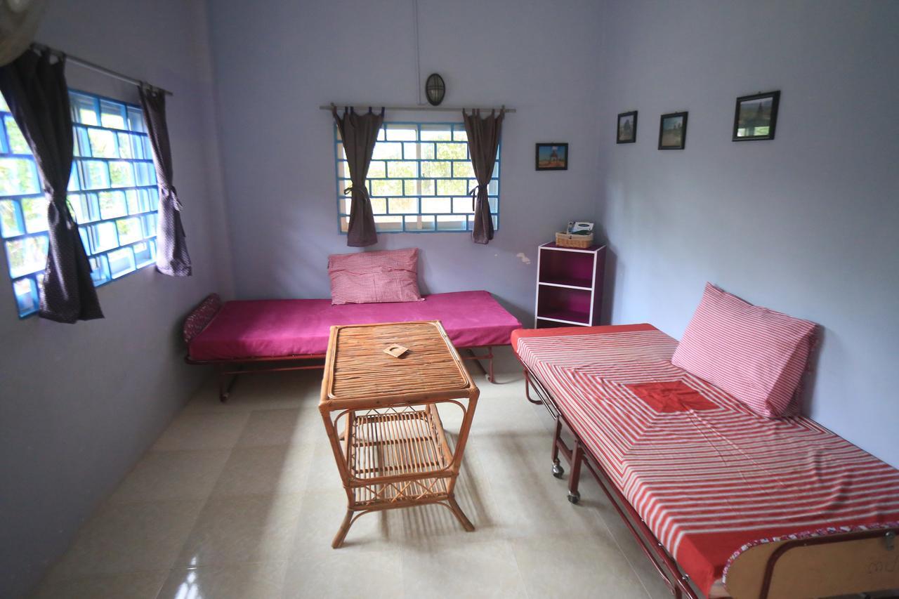 Bandini'S Hotel Kampot Esterno foto